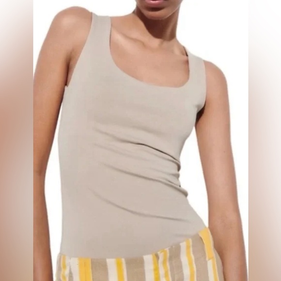 Zara Tops - Zara Seamless Beige Nude Wide Strap Square Neck Tank Size Large